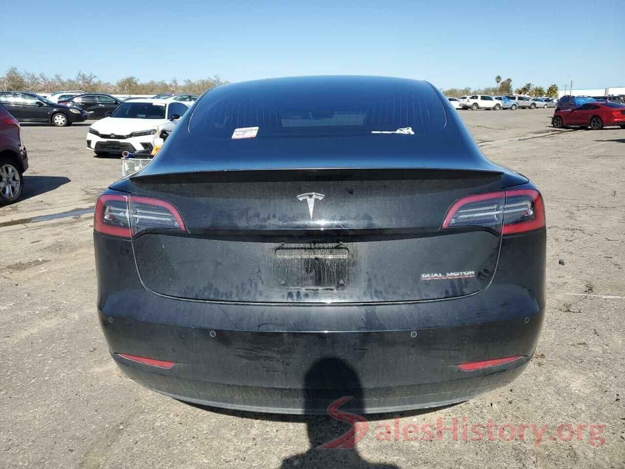 5YJ3E1EB8JF180975 2018 TESLA MODEL 3