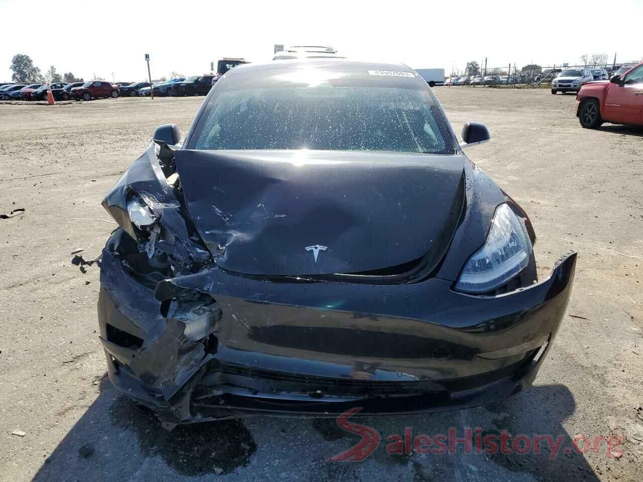 5YJ3E1EB8JF180975 2018 TESLA MODEL 3