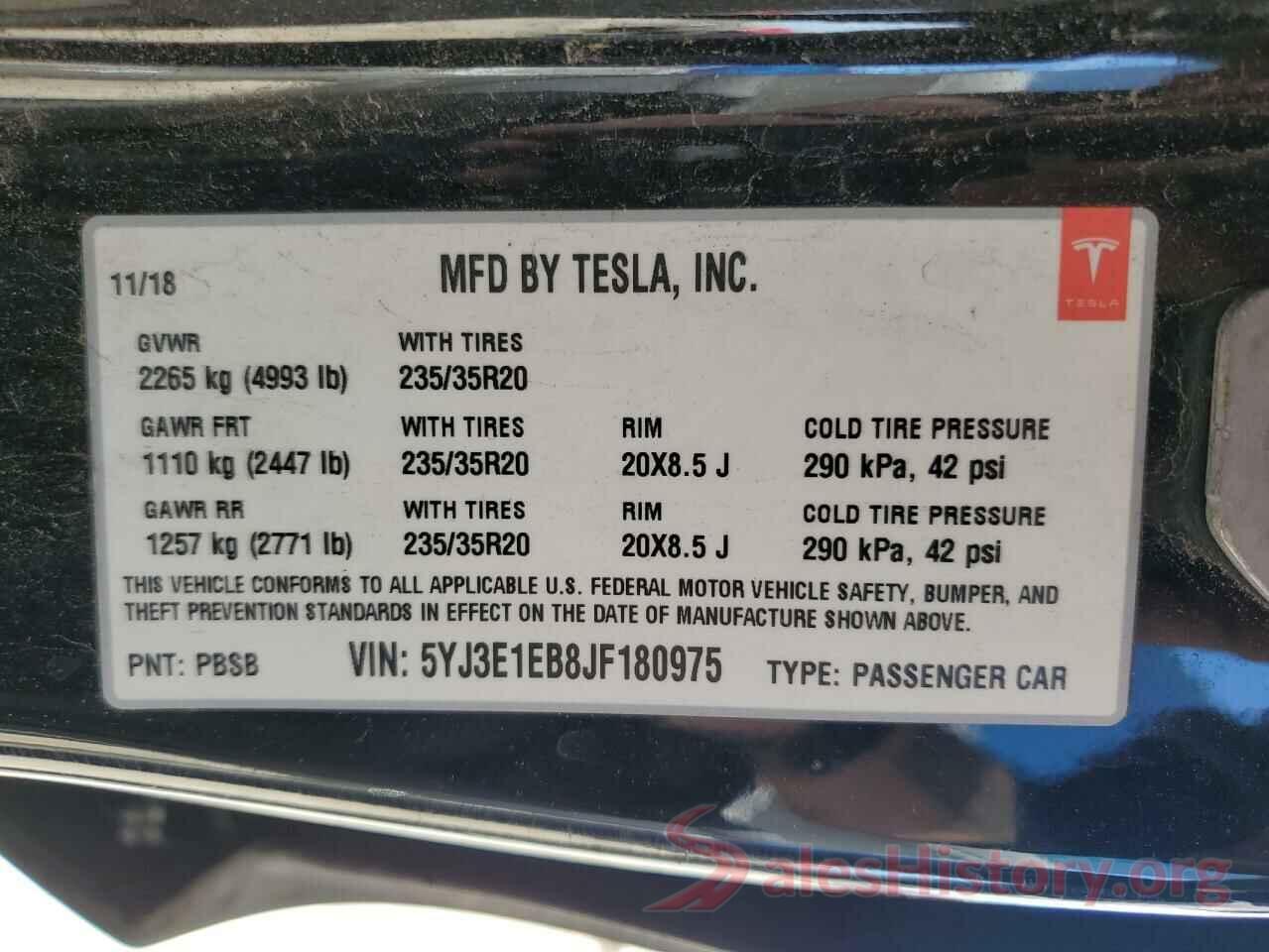 5YJ3E1EB8JF180975 2018 TESLA MODEL 3