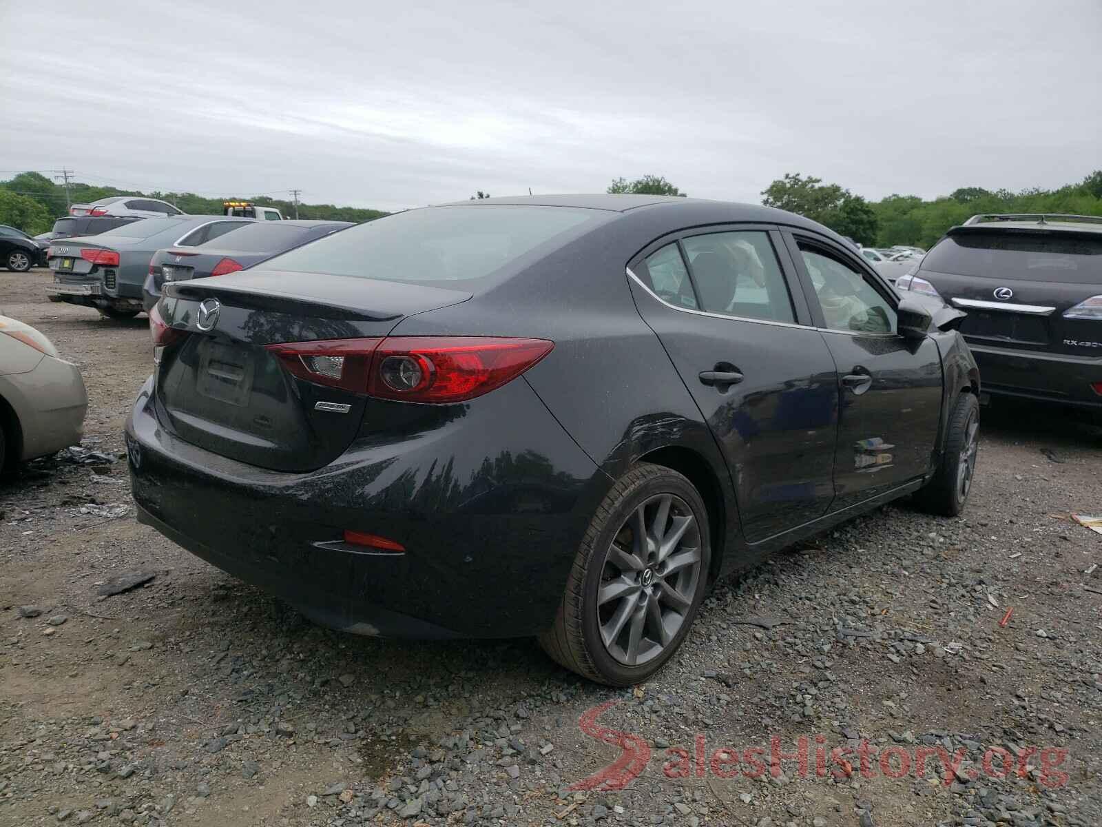 3MZBN1V30JM208488 2018 MAZDA 3