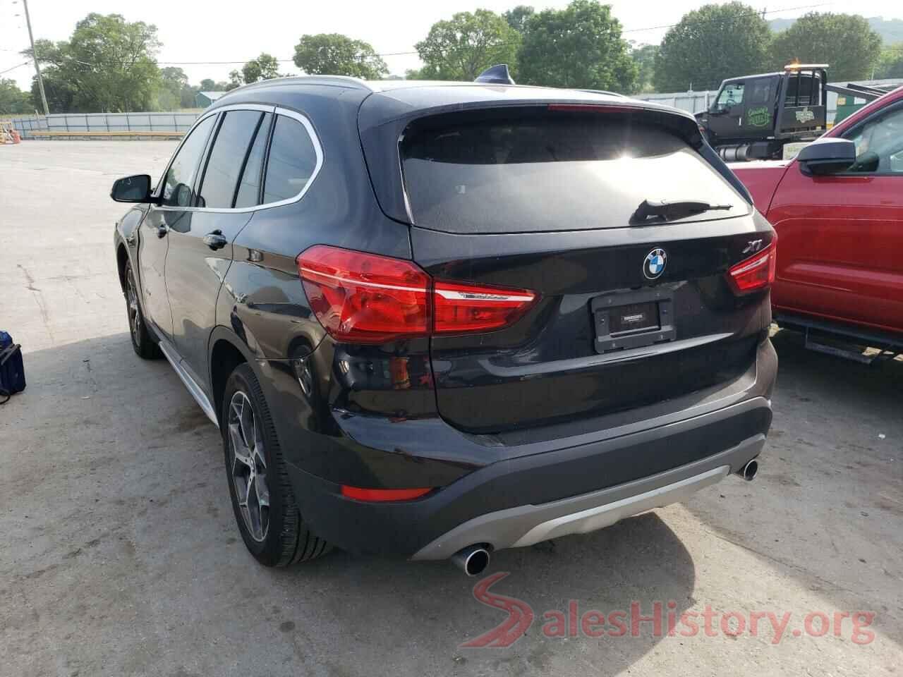 WBXHT3C38J5F89438 2018 BMW X1