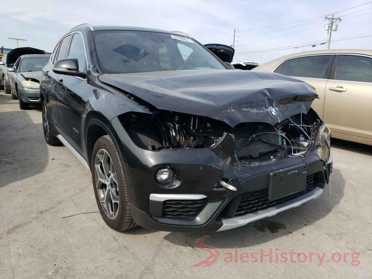 WBXHT3C38J5F89438 2018 BMW X1