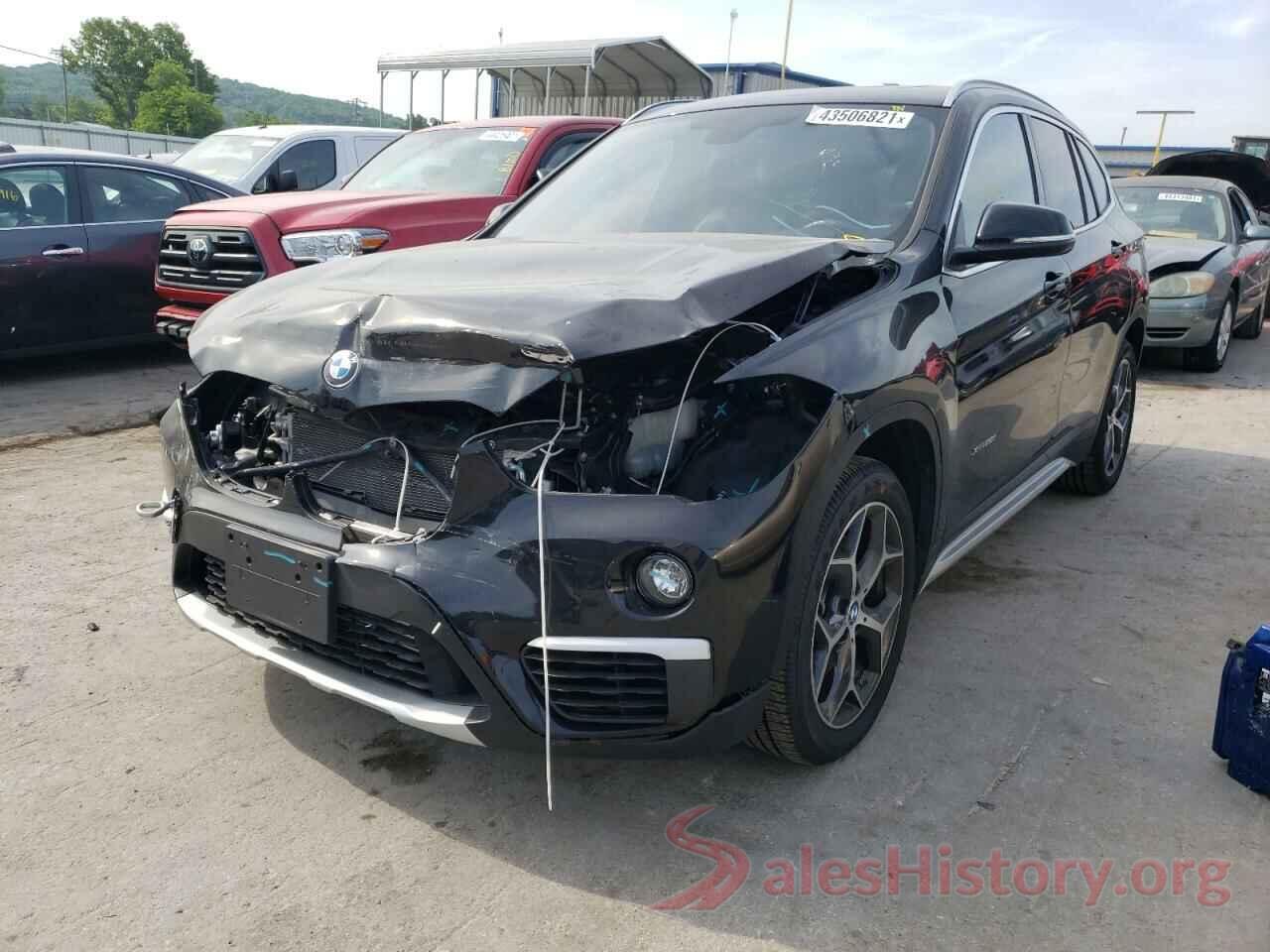 WBXHT3C38J5F89438 2018 BMW X1