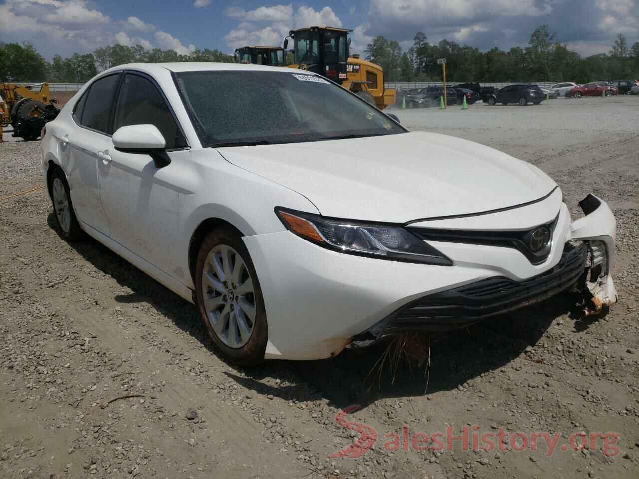 4T1B11HK2KU768099 2019 TOYOTA CAMRY