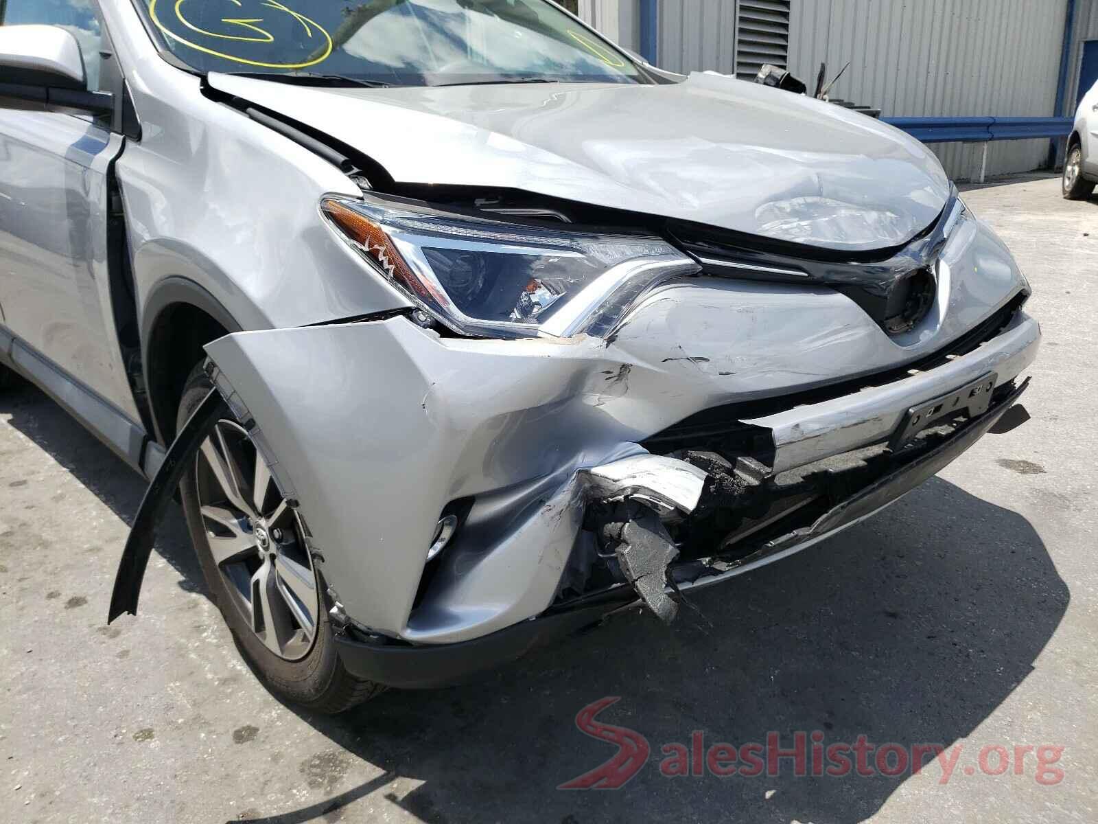 2T3RFREV7JW713277 2018 TOYOTA RAV4