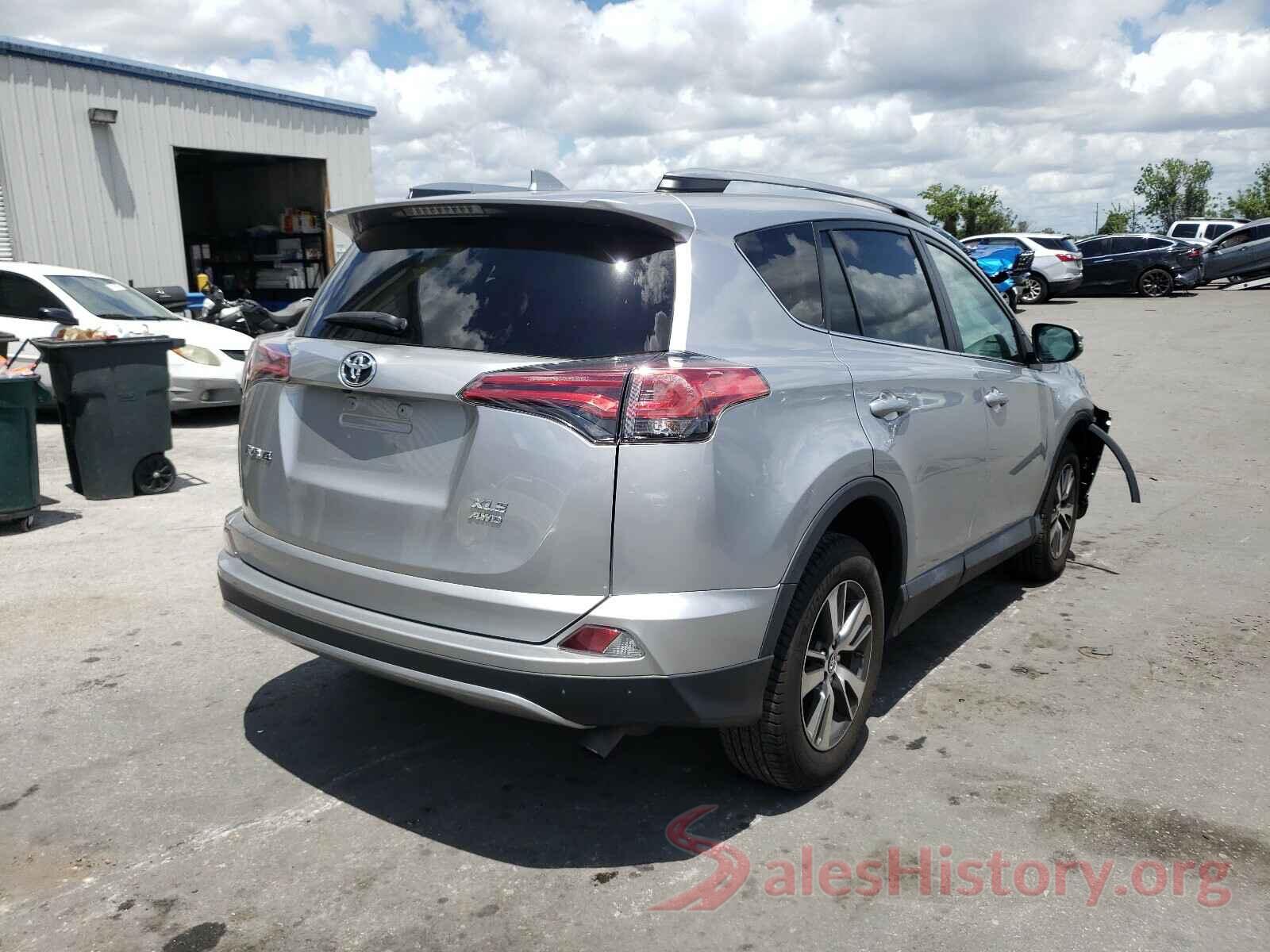 2T3RFREV7JW713277 2018 TOYOTA RAV4