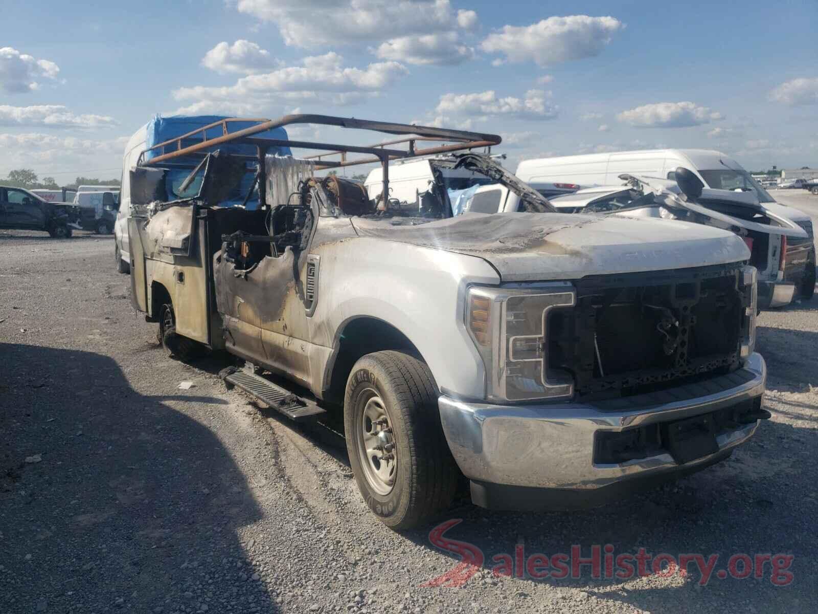 1FDBF2A6XJEC14533 2018 FORD F250