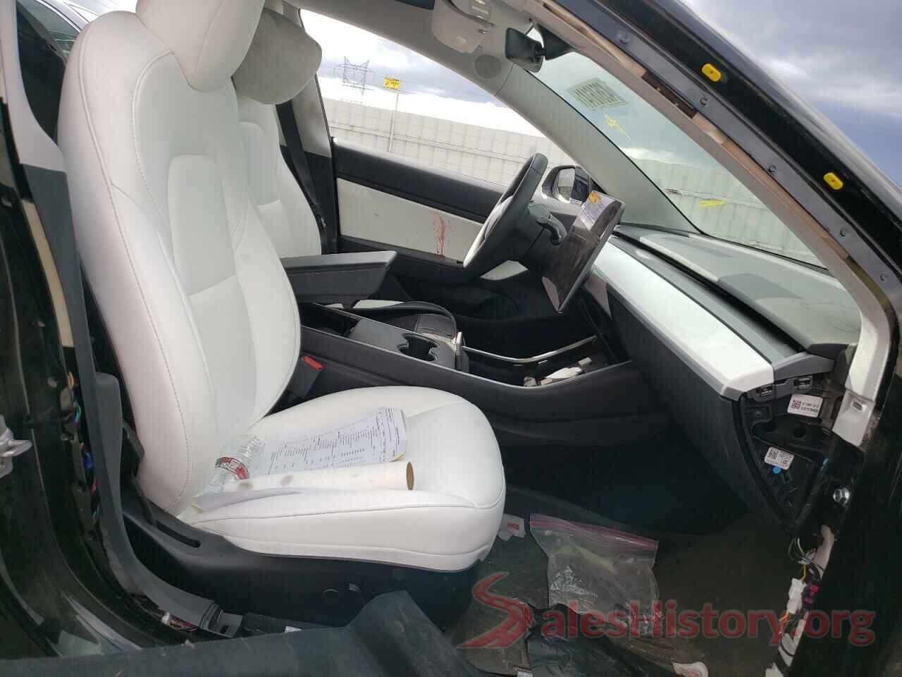 5YJ3E1EB8KF406952 2019 TESLA MODEL 3