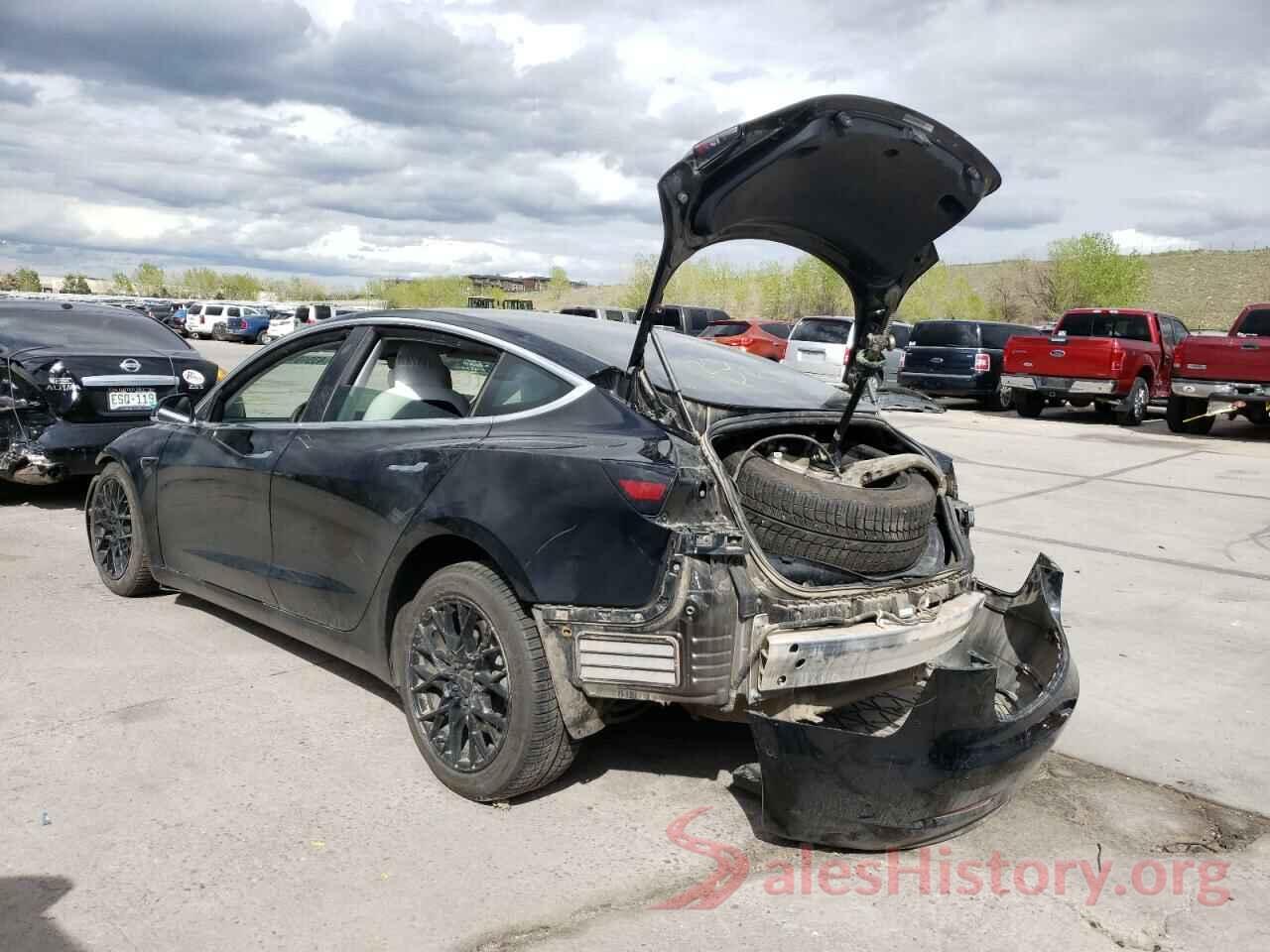 5YJ3E1EB8KF406952 2019 TESLA MODEL 3