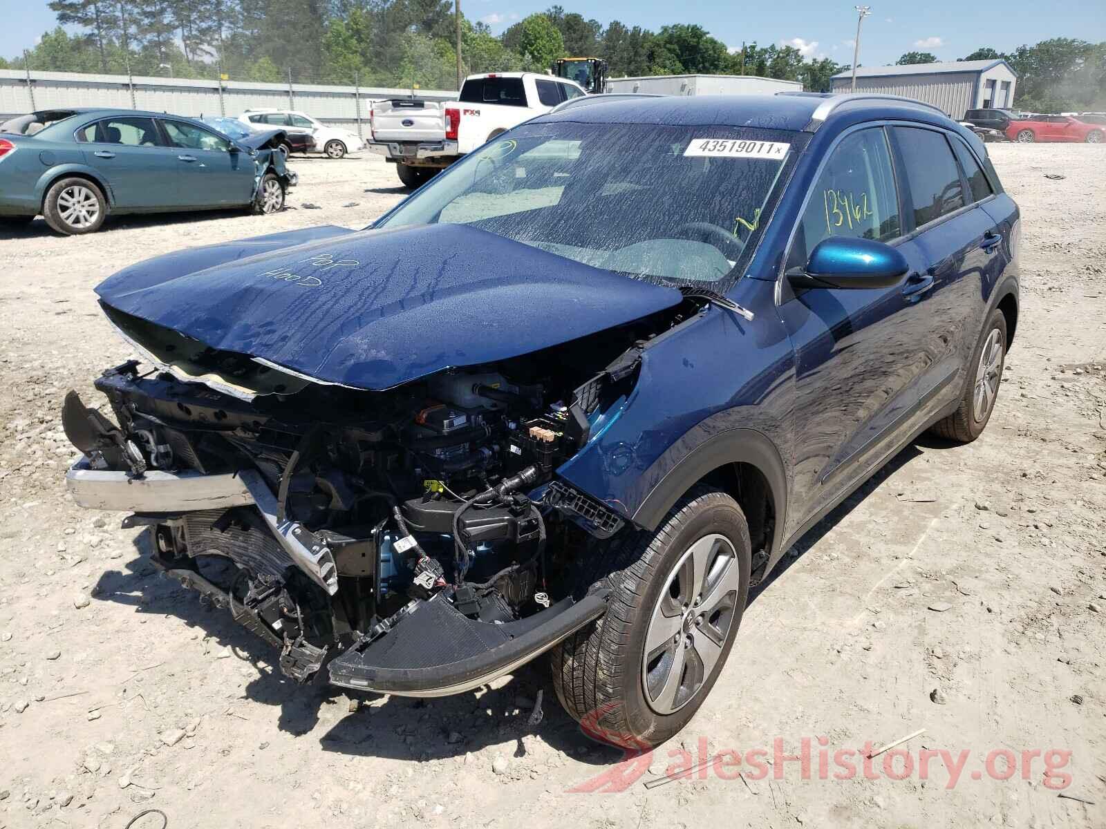 KNDCB3LC2L5397717 2020 KIA NIRO