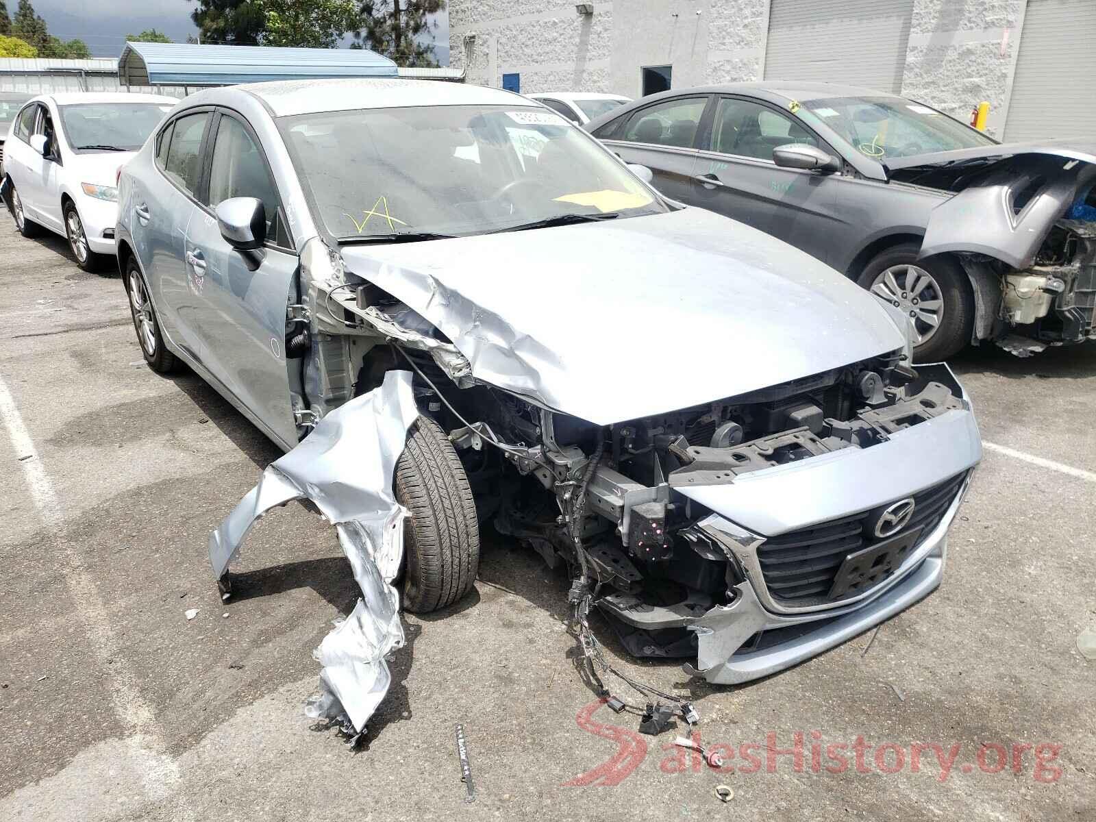 3MZBN1U75HM111480 2017 MAZDA 3