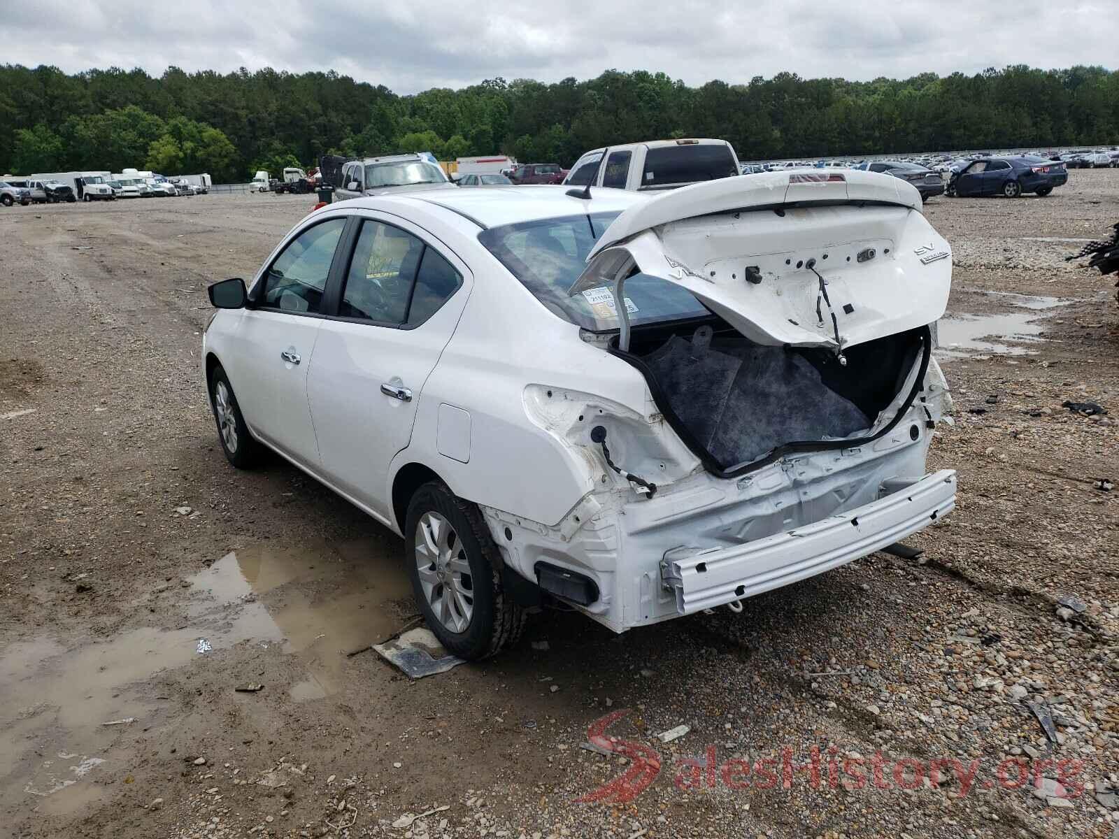 3N1CN7AP0JL871328 2018 NISSAN VERSA