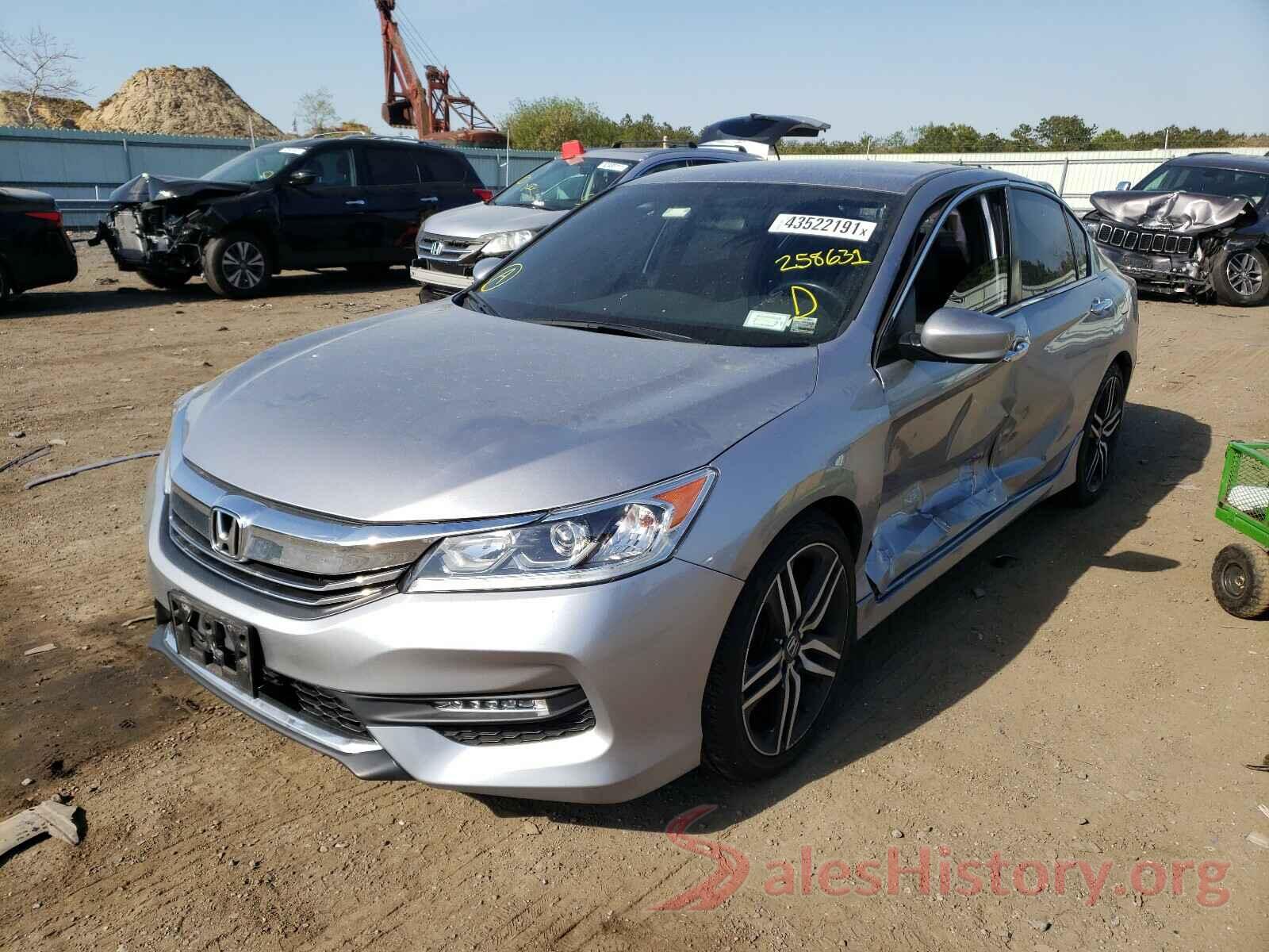 1HGCR2F1XHA258631 2017 HONDA ACCORD