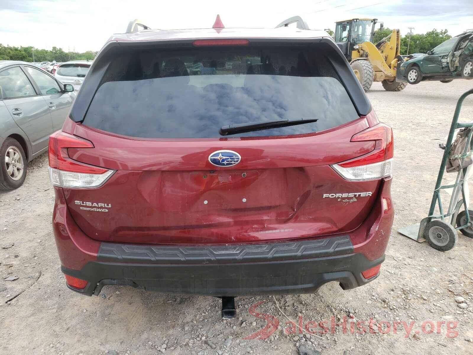 JF2SKAECXKH577927 2019 SUBARU FORESTER