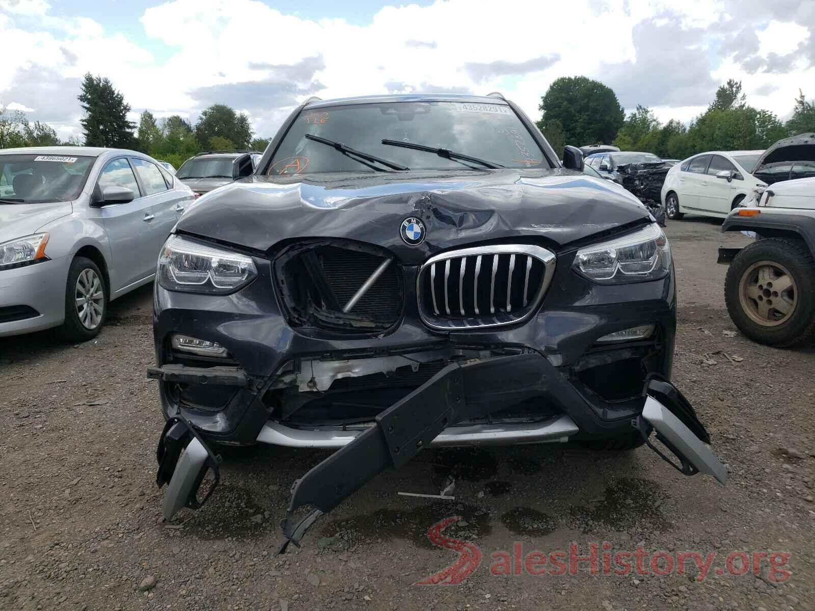 5UXTR9C52KLE11711 2019 BMW X3