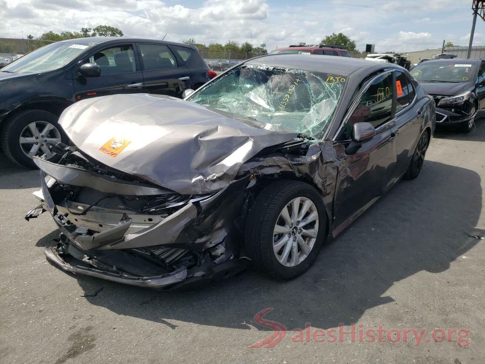 4T1B11HK7JU118652 2018 TOYOTA CAMRY