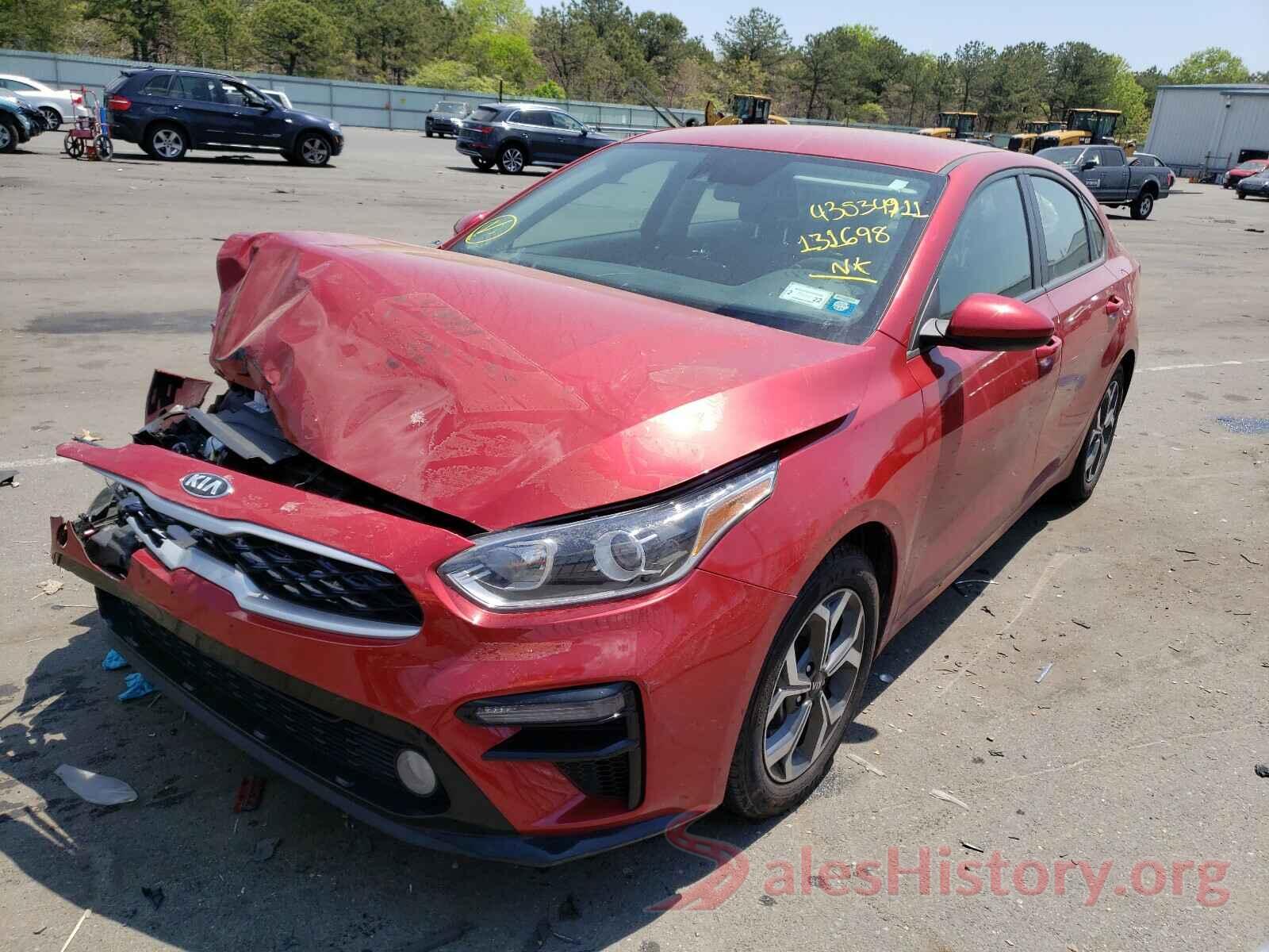 3KPF24AD8KE131698 2019 KIA FORTE