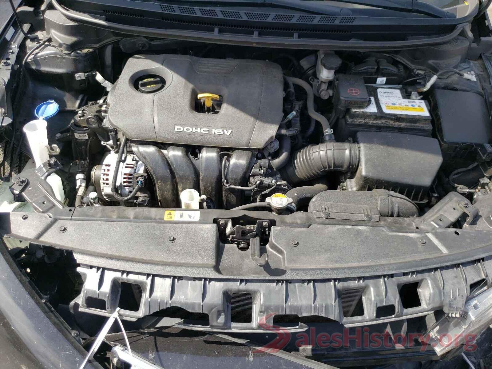 3KPFK4A77JE284369 2018 KIA FORTE