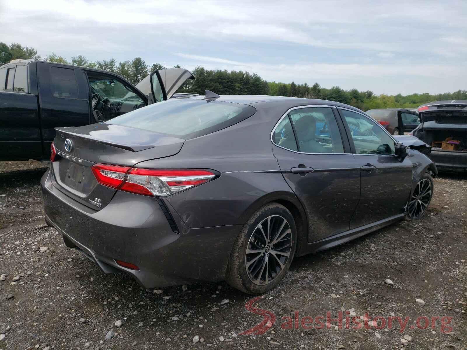 4T1J31AKXLU538537 2020 TOYOTA CAMRY