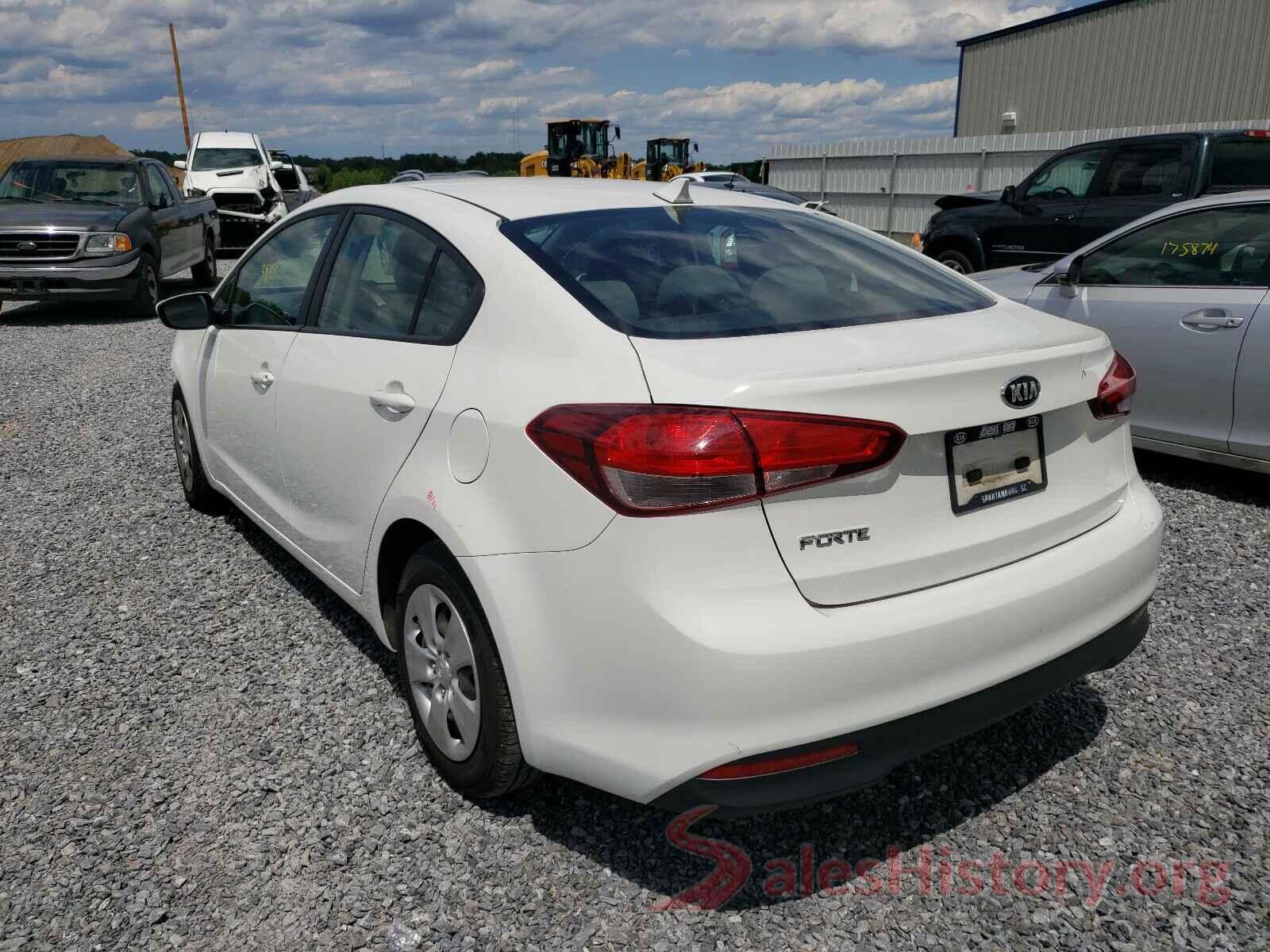 3KPFK4A73HE084809 2017 KIA FORTE