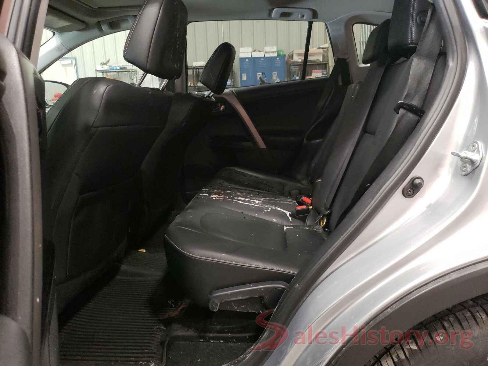 2T3DFREV1HW625927 2017 TOYOTA RAV4