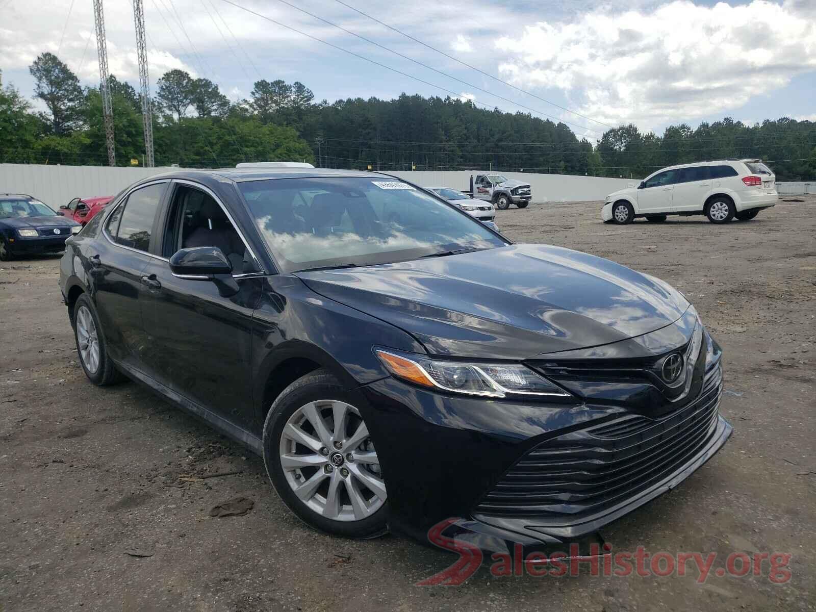 JTNB11HK0J3031911 2018 TOYOTA CAMRY