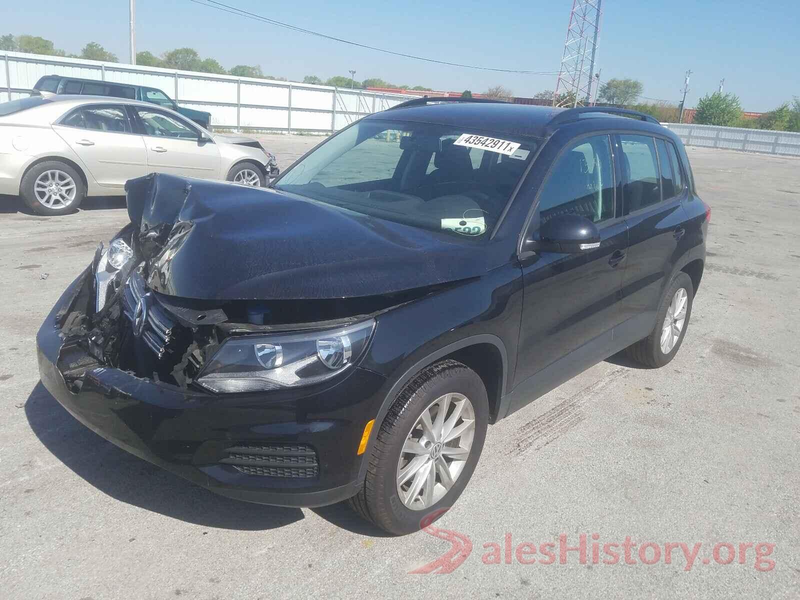 WVGBV7AX0HK041920 2017 VOLKSWAGEN TIGUAN