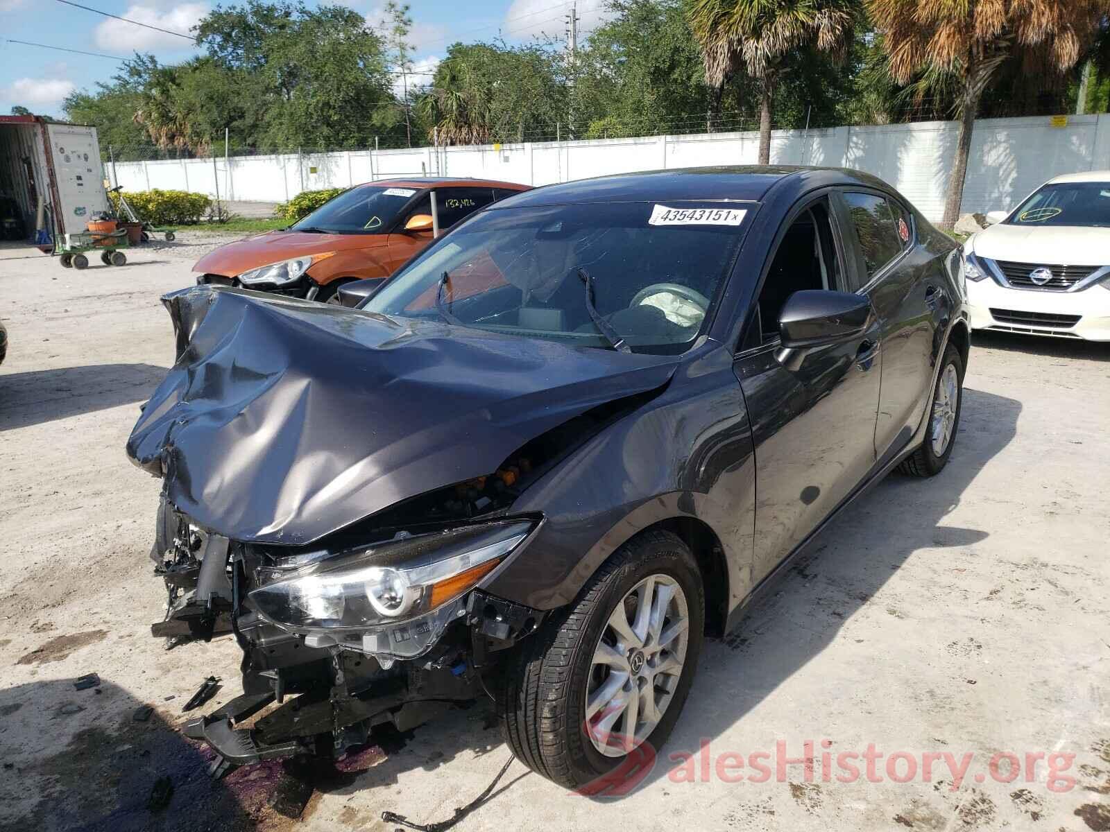 3MZBN1U71JM229208 2018 MAZDA 3