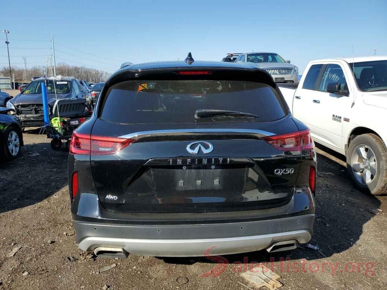 3PCAJ5M33KF108569 2019 INFINITI QX50