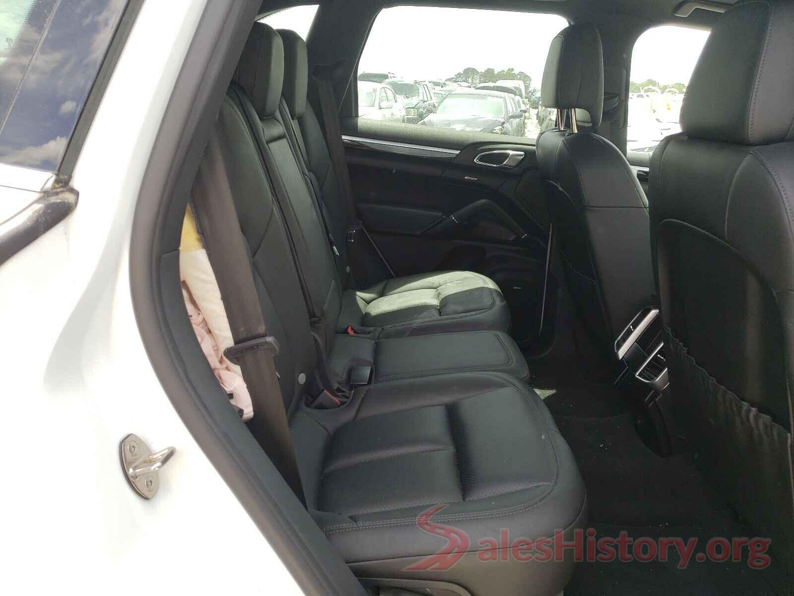 WP1AA2A21GKA09087 2016 PORSCHE CAYENNE