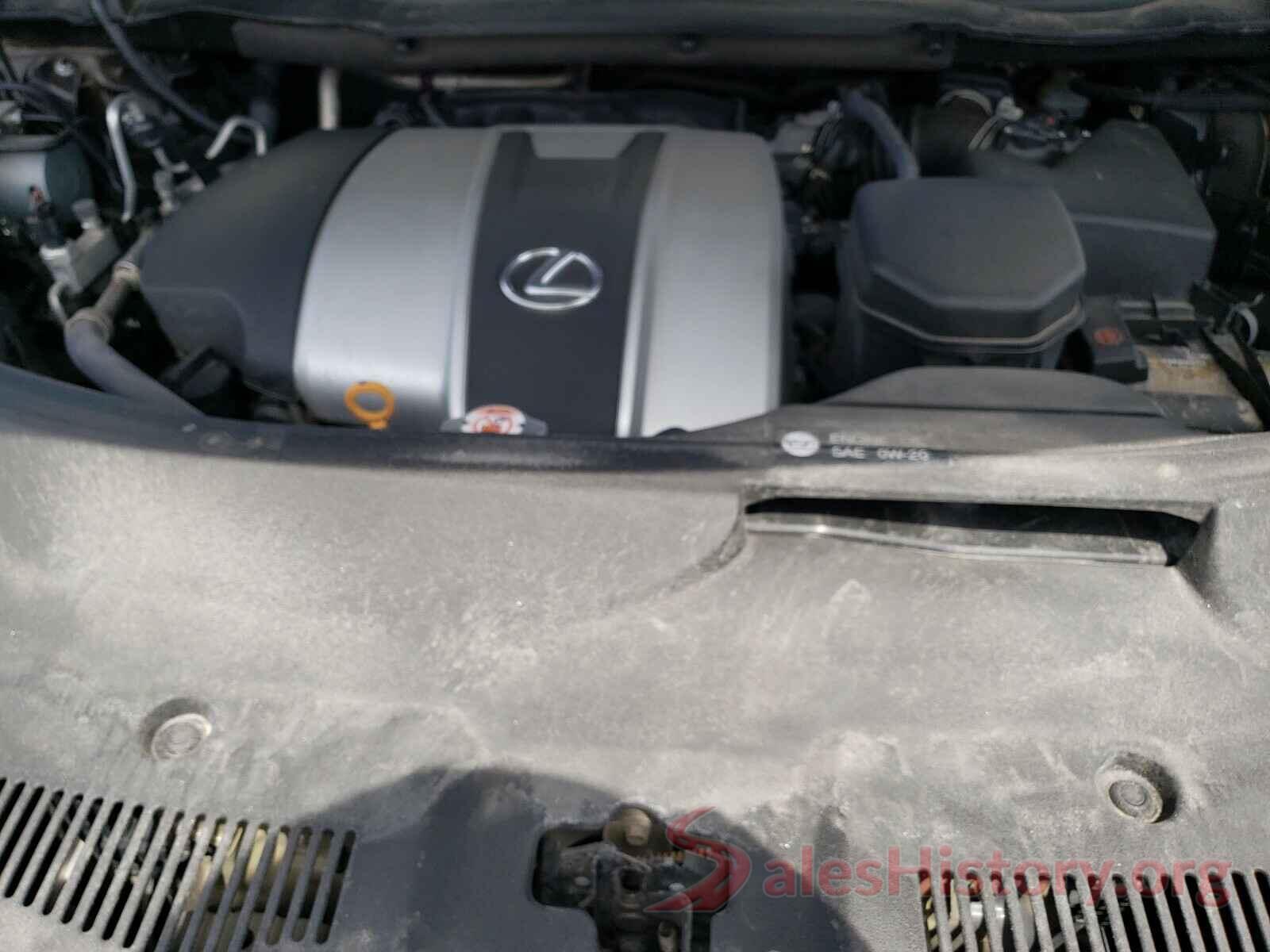 2T2BZMCA0KC180580 2019 LEXUS RX350