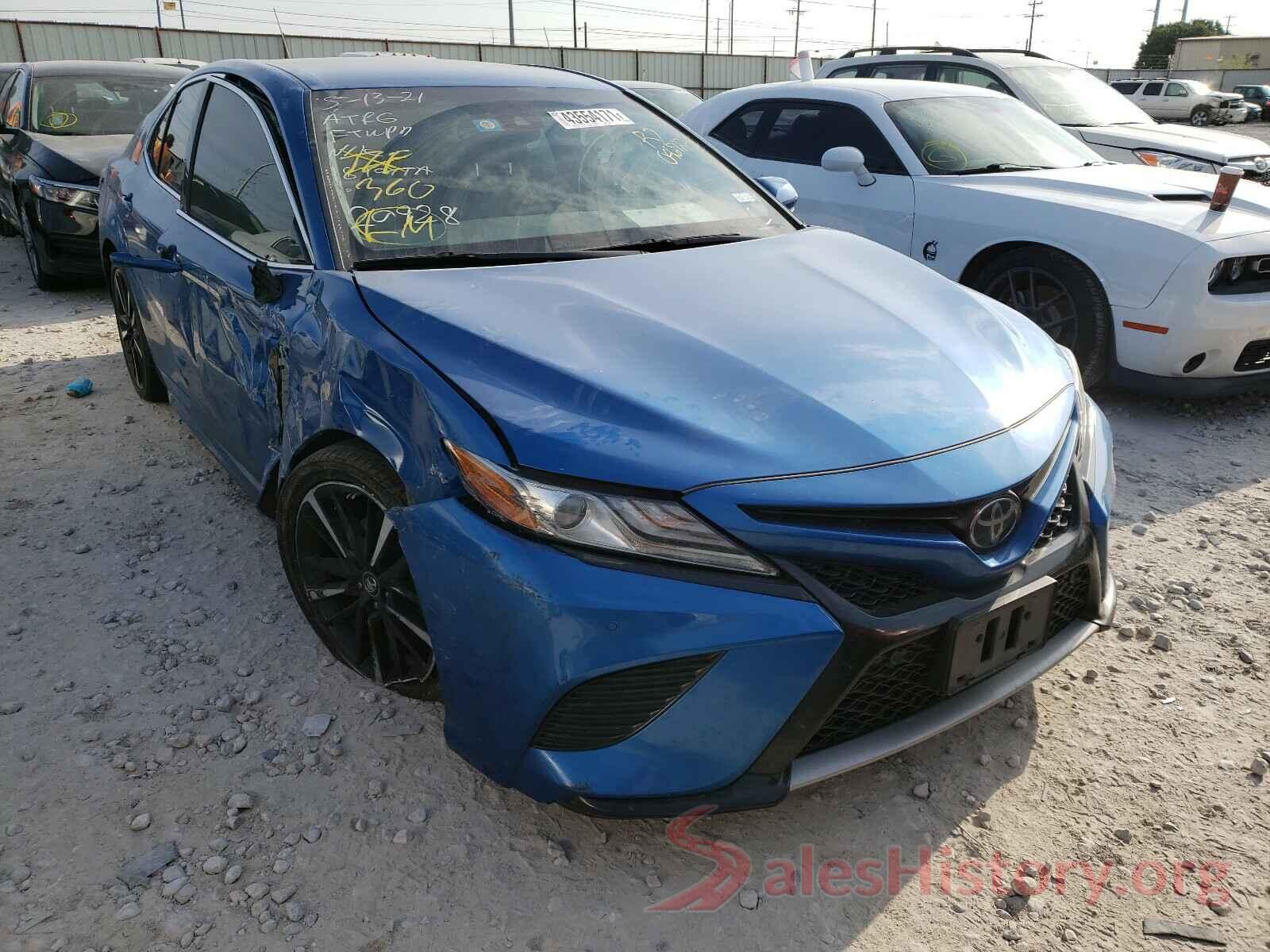 4T1B61HK7JU056722 2018 TOYOTA CAMRY