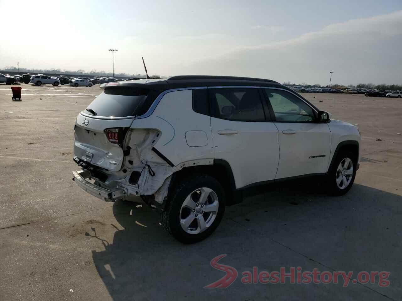 3C4NJCBB3JT240747 2018 JEEP COMPASS