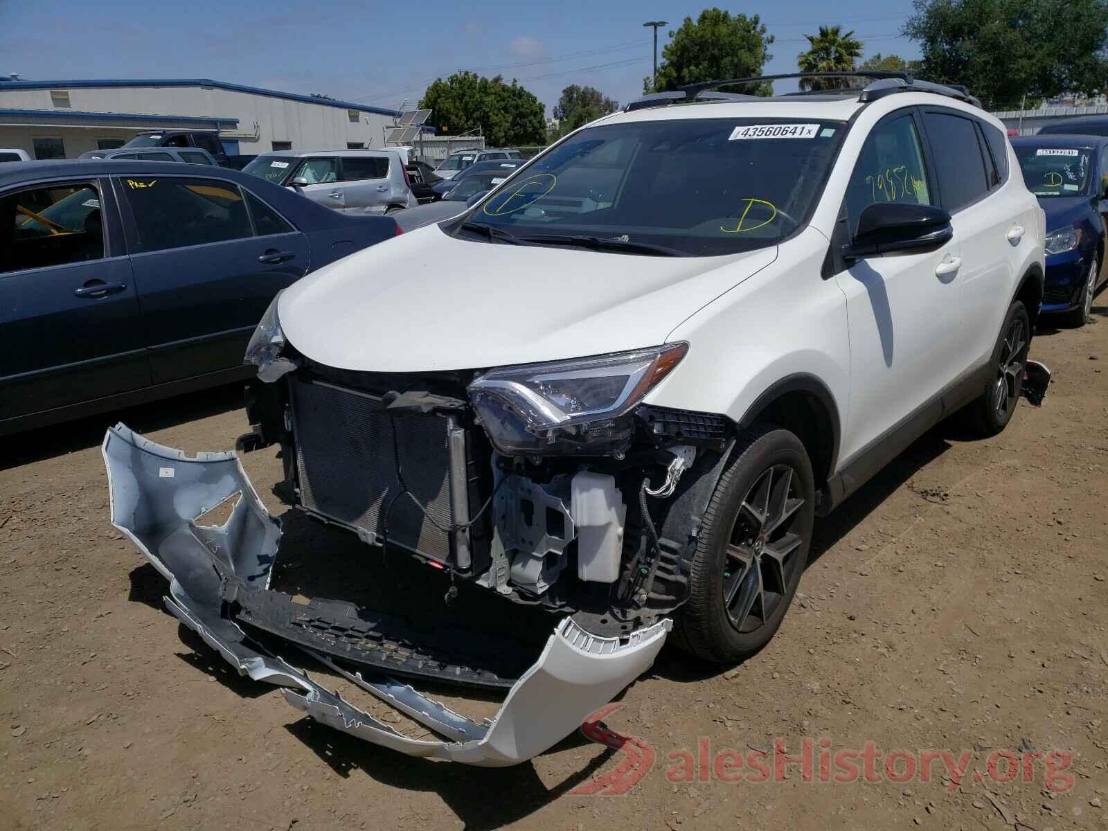 JTMNFREV3JJ746984 2018 TOYOTA RAV4