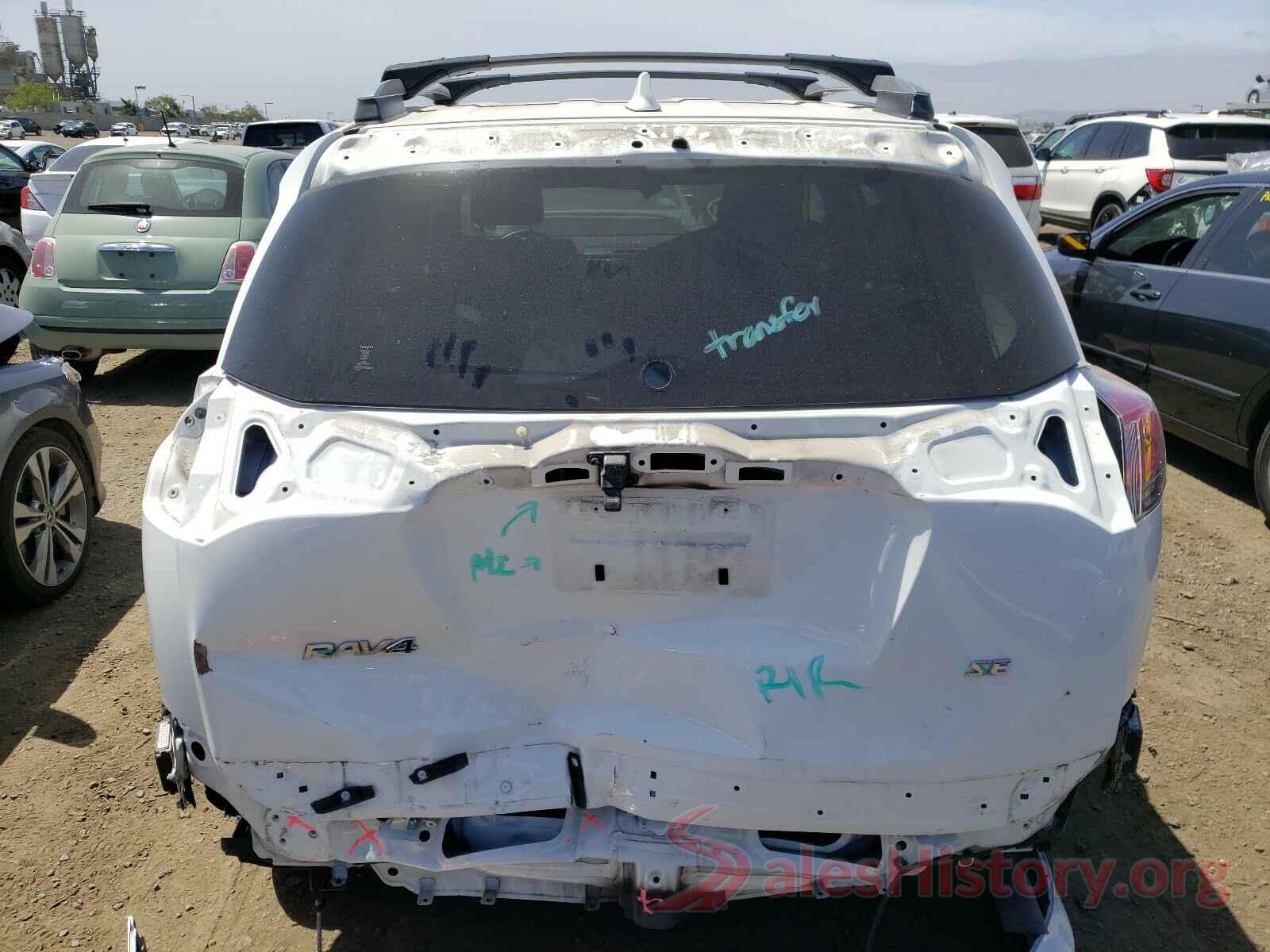 JTMNFREV3JJ746984 2018 TOYOTA RAV4