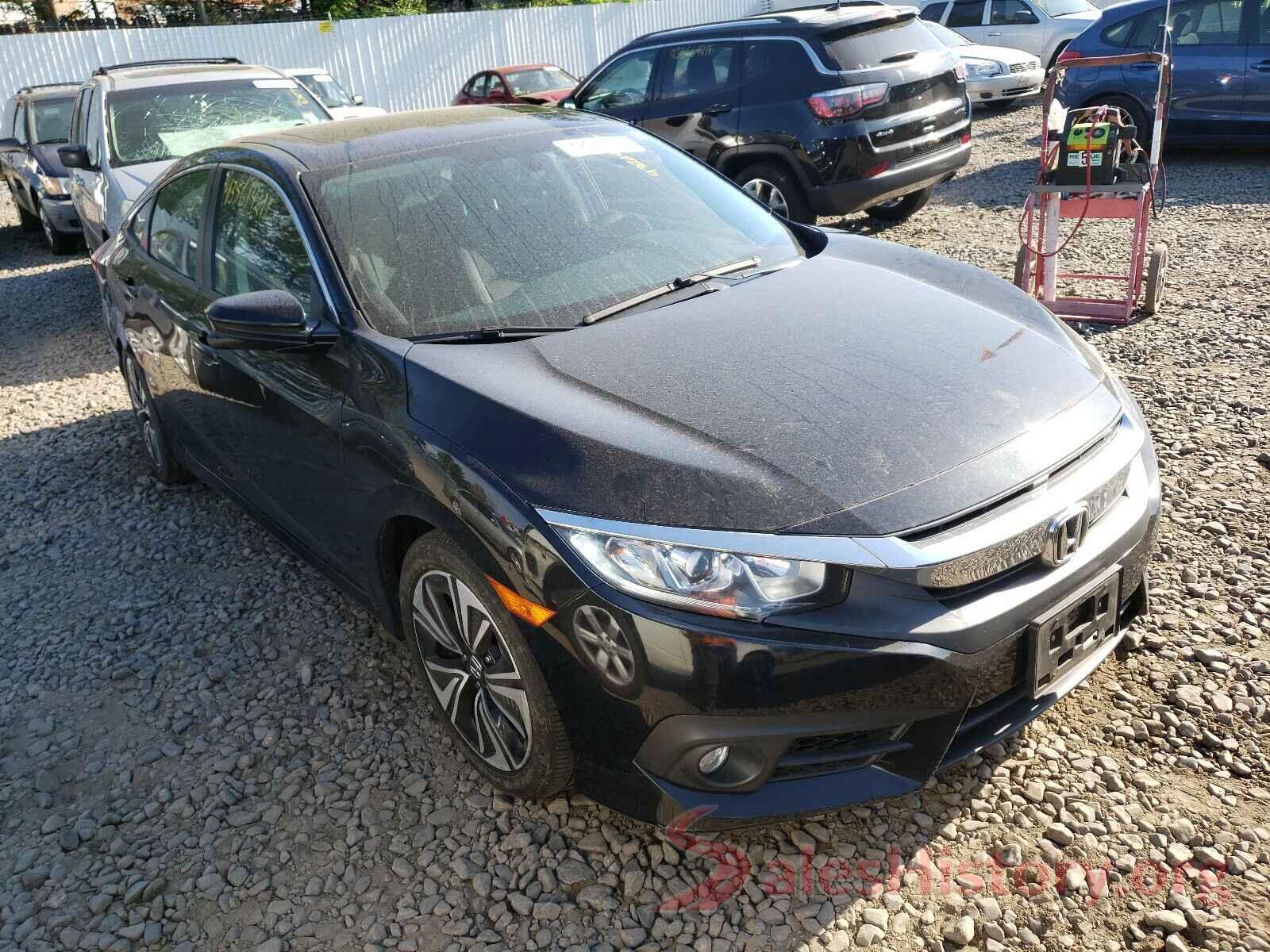 2HGFC1F3XHH643621 2017 HONDA CIVIC