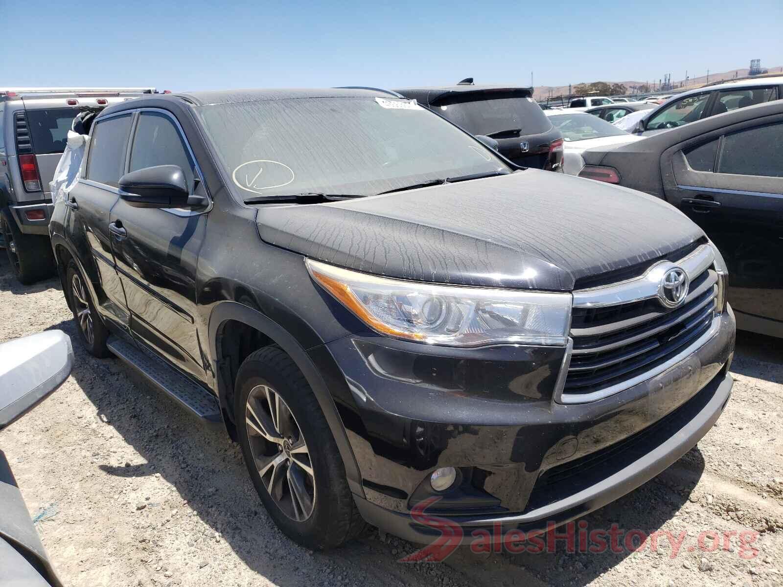 5TDJKRFHXGS302242 2016 TOYOTA HIGHLANDER