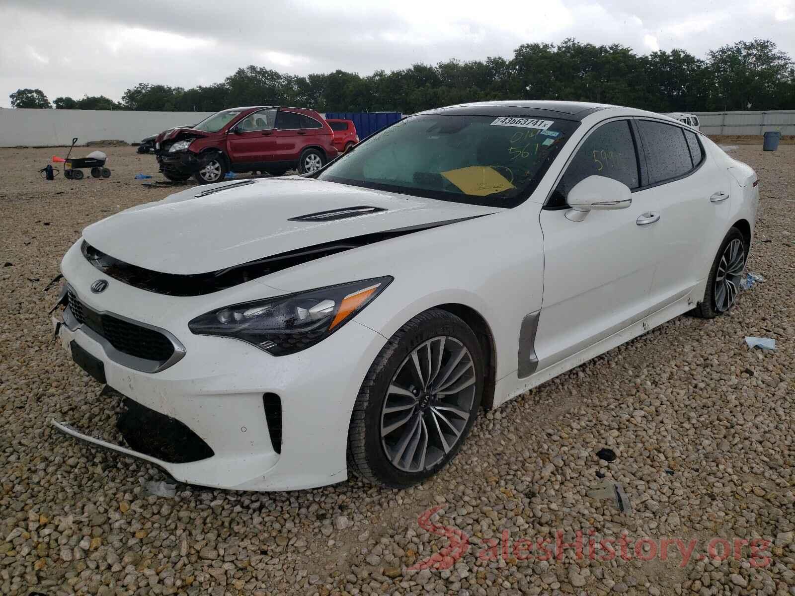 KNAE25LA2J6014561 2018 KIA STINGER