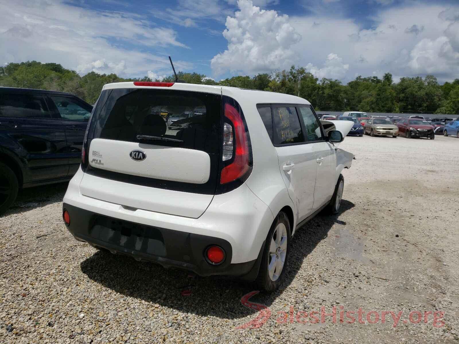 KNDJN2A2XJ7522872 2018 KIA SOUL