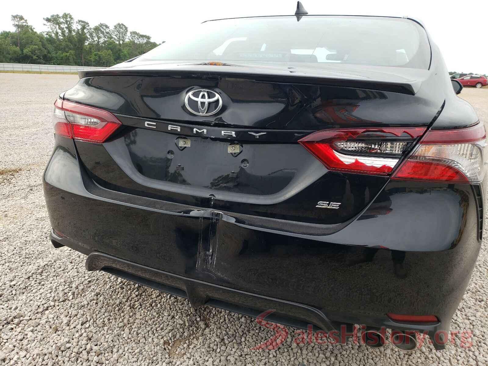 4T1G11AK8MU431567 2021 TOYOTA CAMRY