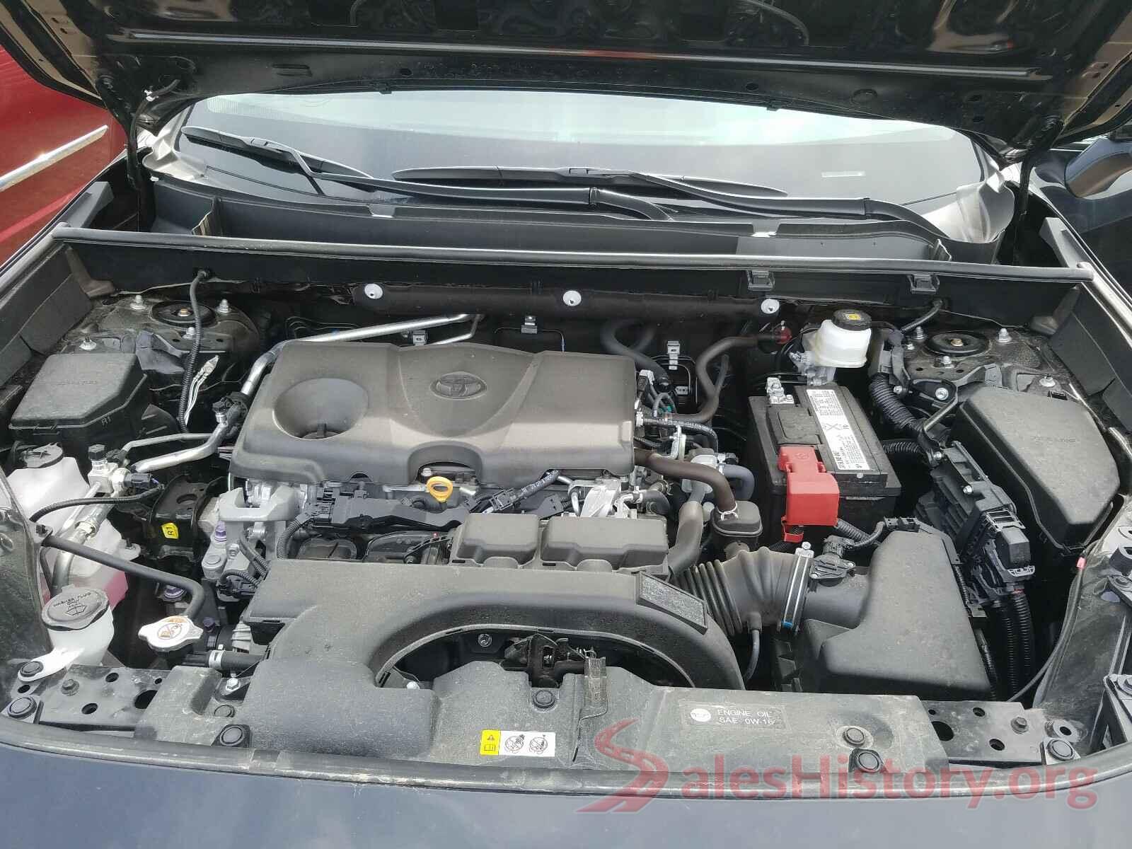 2T3B1RFV3KW058695 2019 TOYOTA RAV4