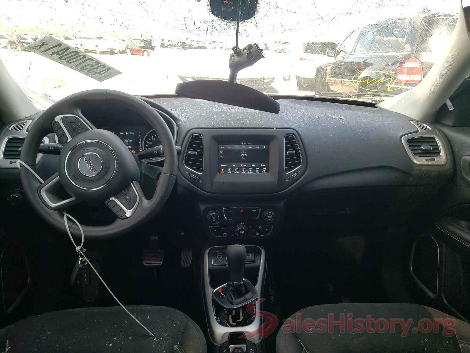 3C4NJCAB7KT809778 2019 JEEP COMPASS