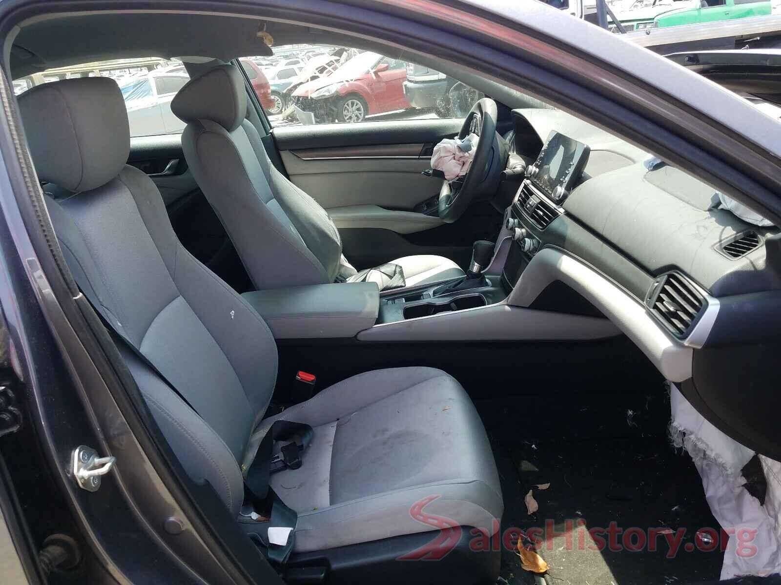 1HGCV1F17KA147256 2019 HONDA ACCORD