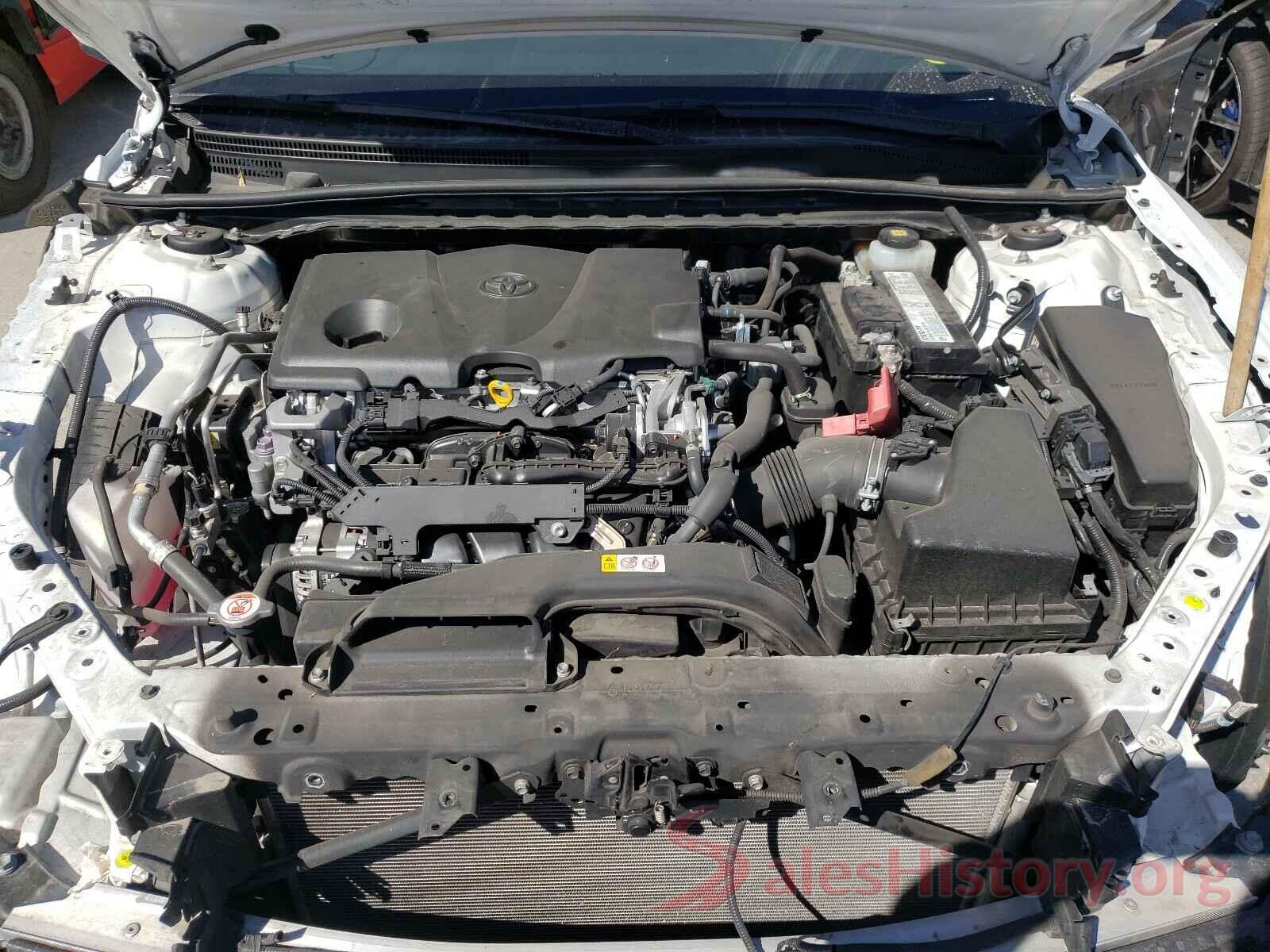 JTNB11HK3J3049996 2018 TOYOTA CAMRY