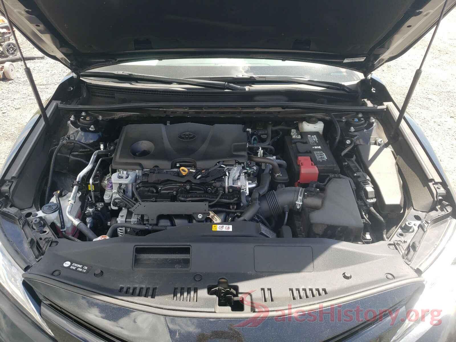 4T1B11HK2JU026753 2018 TOYOTA CAMRY