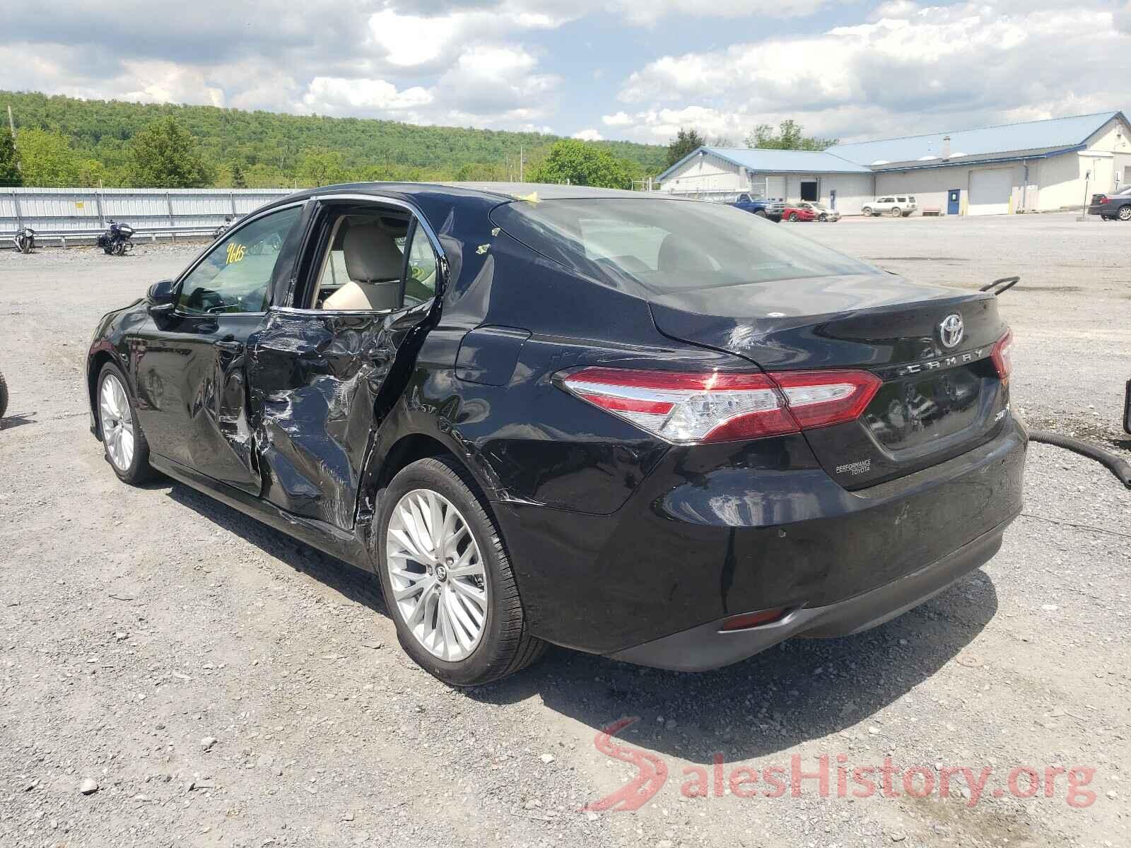 4T1B11HK2JU026753 2018 TOYOTA CAMRY