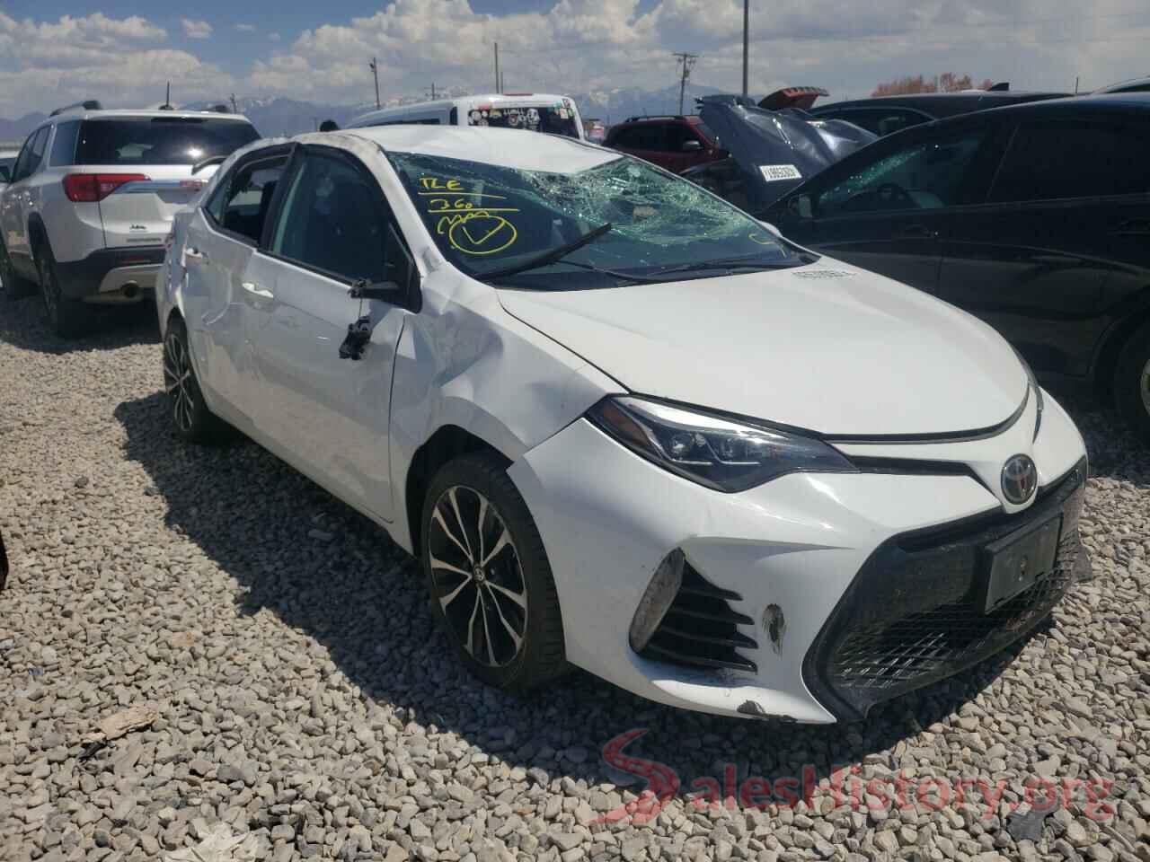 5YFBURHE7HP627300 2017 TOYOTA COROLLA