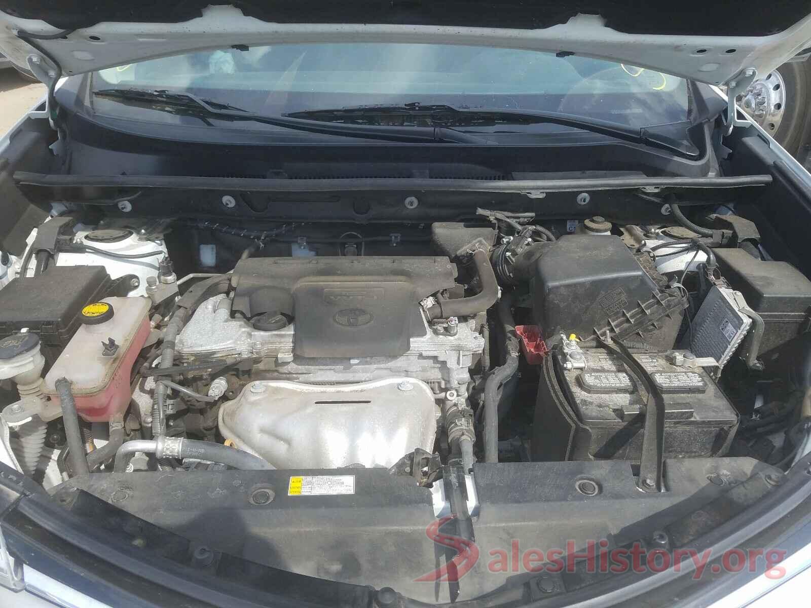 2T3BFREV8JW777023 2018 TOYOTA RAV4