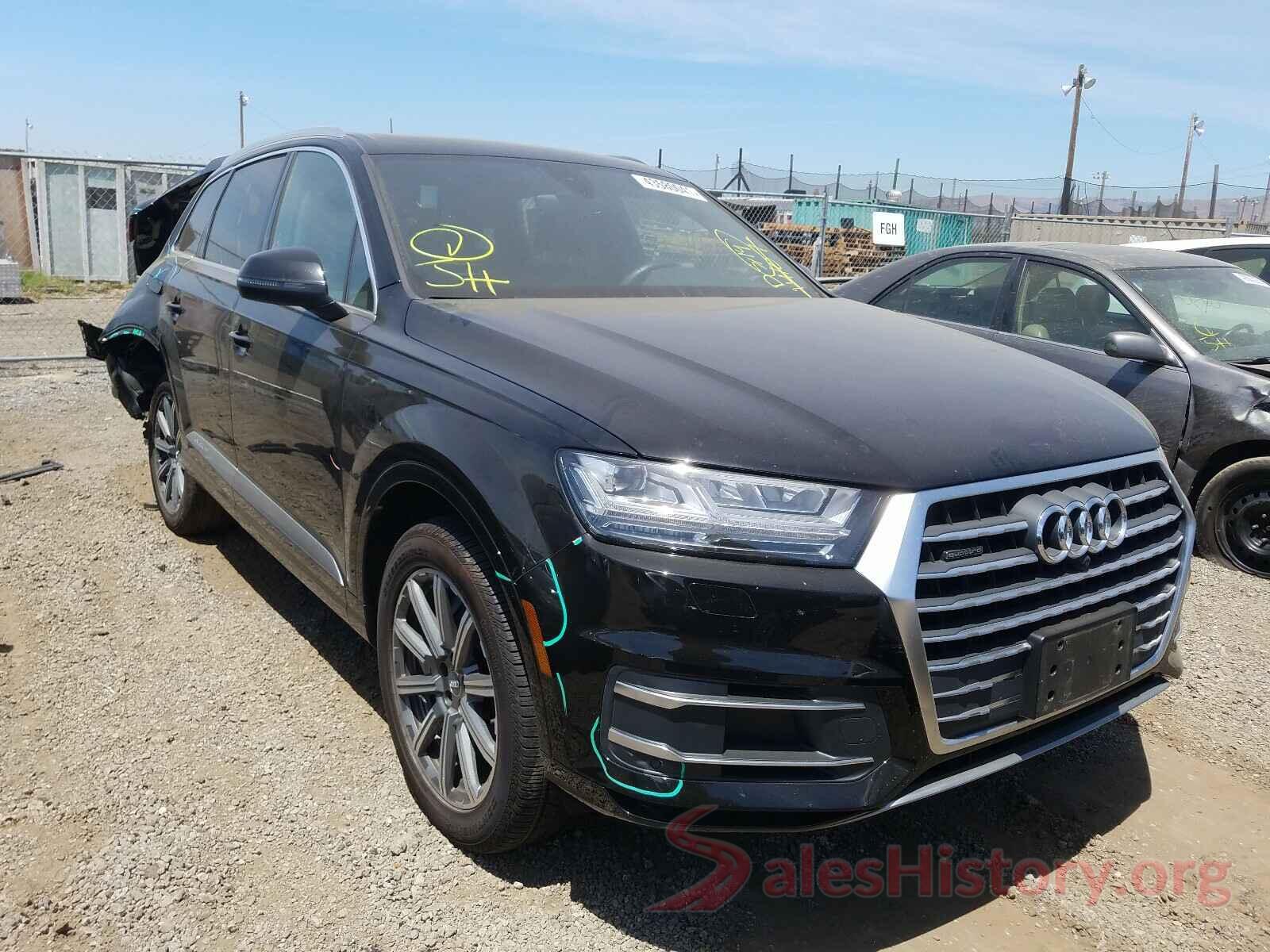 WA1LHAF72KD041087 2019 AUDI Q7