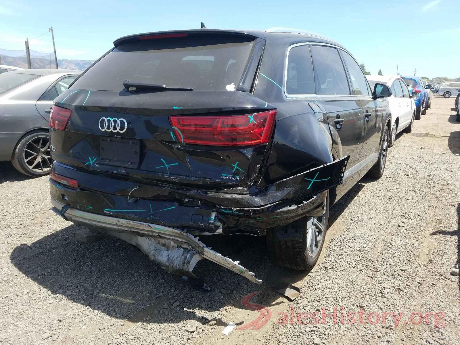 WA1LHAF72KD041087 2019 AUDI Q7